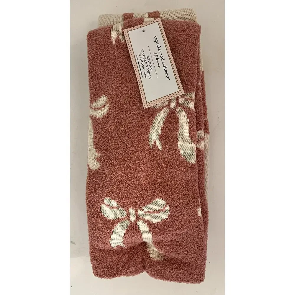 Cupcakes and Cashmere Hand Towels Pink BOWS‎ Pink White Set of 2